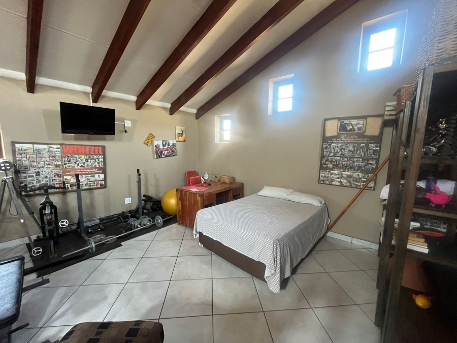 3 Bedroom Property for Sale in Waterval East North West